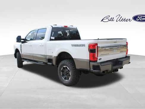 New 2026 Ford F250 King Ranch w/ Tremor Off-Road Package AWD/4WD image 4