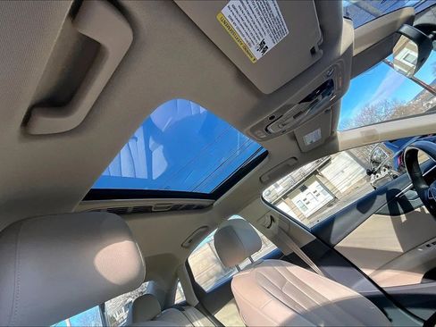 Used 2017 Audi A4 2.0T Premium Plus image 22