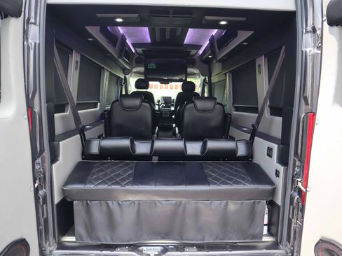 Used 2023 RAM ProMaster 2500 w/ Premium Convenience Group (B) FWD image 6