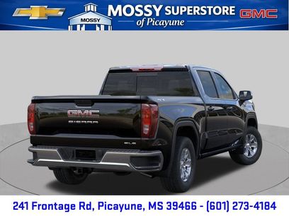 New 2026 GMC Sierra 1500 SLE w/ Preferred Package