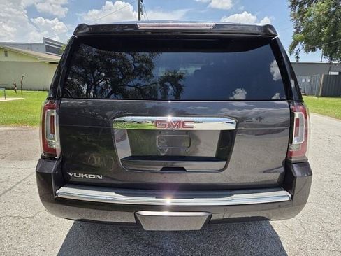 Used 2017 GMC Yukon Denali RWD image 20