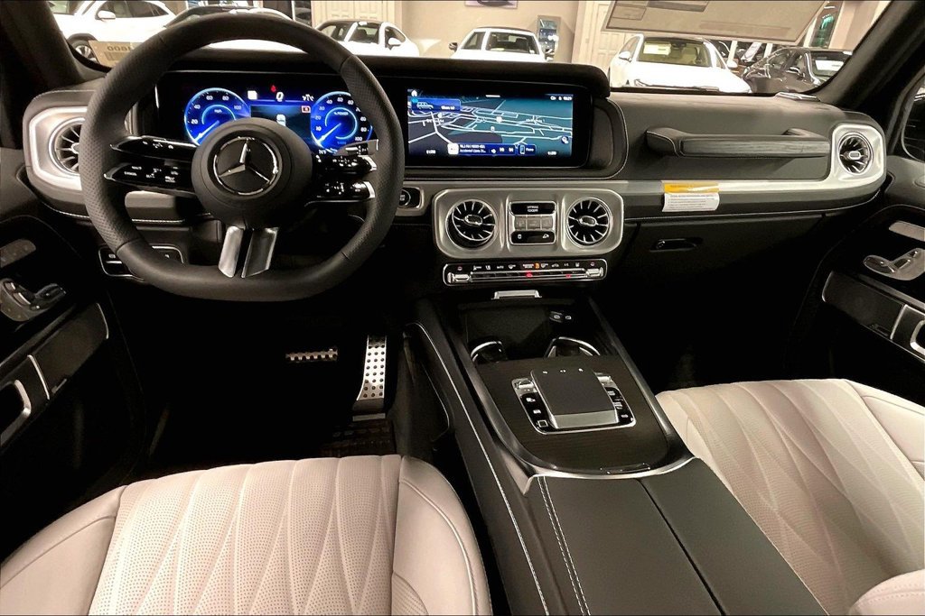 New 2027 Mercedes-Benz G 580 e image 5