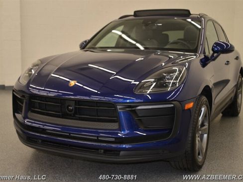 Used 2023 Porsche Macan image 1