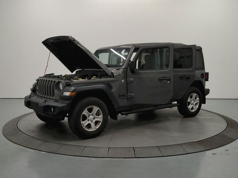 Used 2021 Jeep Wrangler Unlimited Sport AWD/4WD image 12