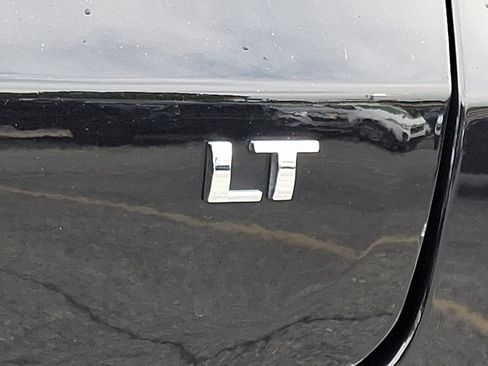 Used 2025 Chevrolet TrailBlazer LT AWD/4WD image 29