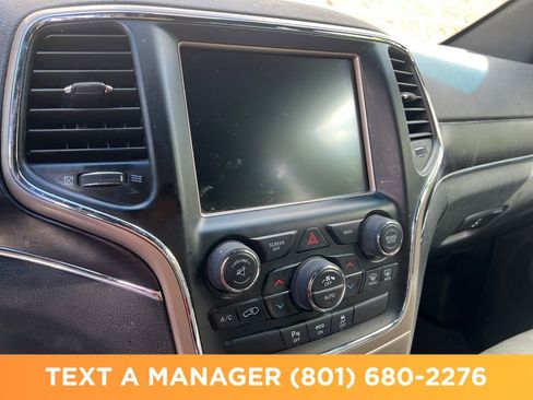 Used 2014 Jeep Grand Cherokee Limited w/ Trailer Tow Group IV AWD/4WD image 8