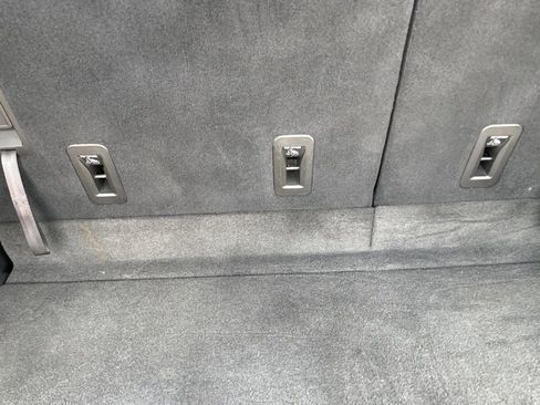 Used 2021 Chevrolet Tahoe LT RWD image 24