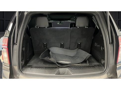 Used 2021 Chevrolet Tahoe LT w/ LT Signature Package AWD/4WD image 37
