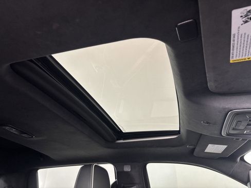 Used 2022 GMC Sierra 1500 AT4X image 28