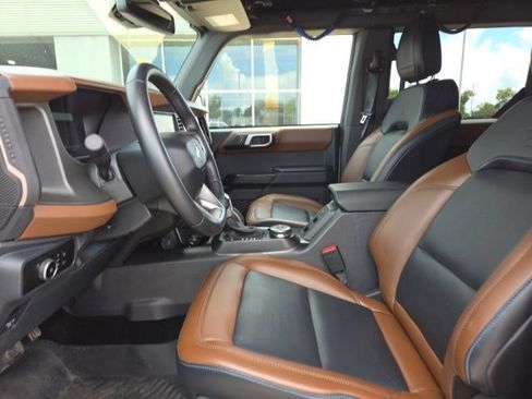 Certified 2024 Ford Bronco Outer Banks AWD/4WD image 25