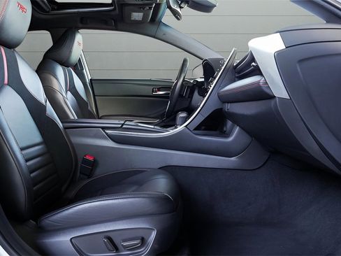 Used 2020 Toyota Avalon TRD image 61