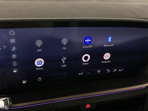 New 2025 Buick Envision Sport Touring image 13