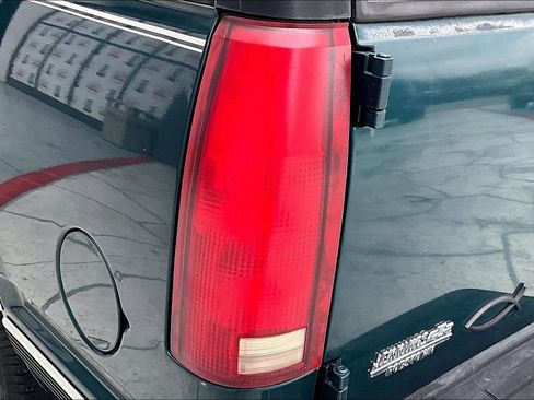 Used 1997 Chevrolet Tahoe LS image 20