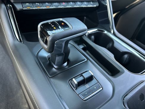 Used 2025 GMC Sierra 1500 AT4X AWD/4WD image 16