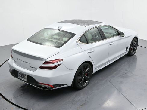 Used 2022 Genesis G70 3.3T w/ Sport Prestige Package image 42