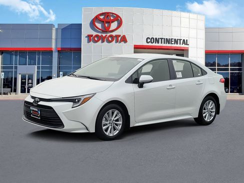 New 2026 Toyota Corolla LE FWD image 3