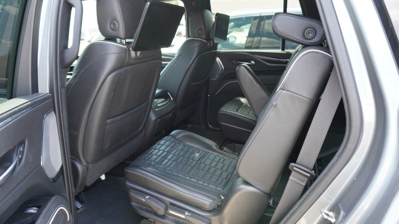 Used 2022 Cadillac Escalade Sport Platinum w/ LPO, ONYX Package RWD image 11
