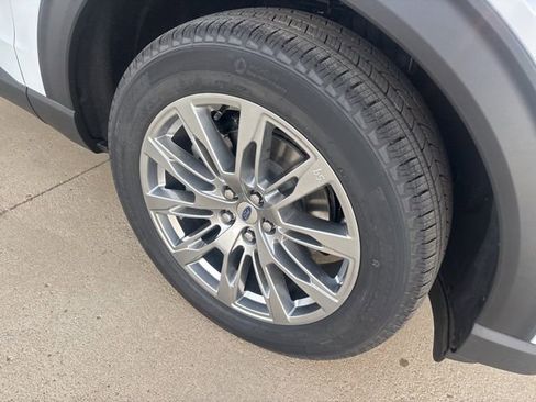 New 2026 Ford Explorer Active w/ Active Comfort Package AWD/4WD image 9