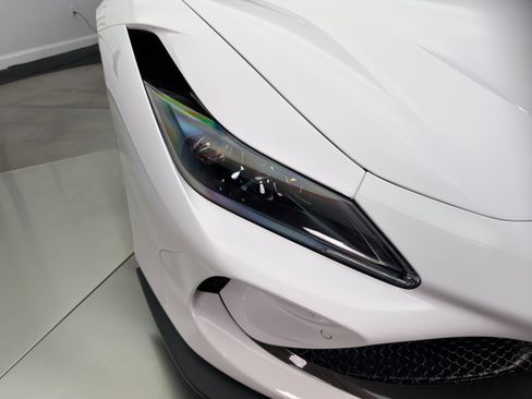 Used 2023 Ferrari F8 Tributo RWD image 21