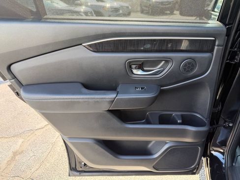 Used 2023 Honda Pilot Elite image 23