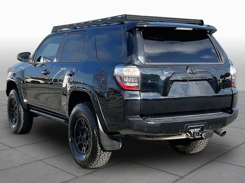 Used 2022 Toyota 4Runner SR5 Premium w/ Moonroof Package AWD/4WD image 11