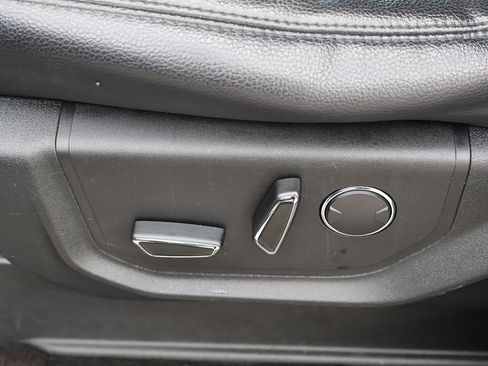 Used 2018 Ford Expedition XLT w/ Equipment Group 201A image 28