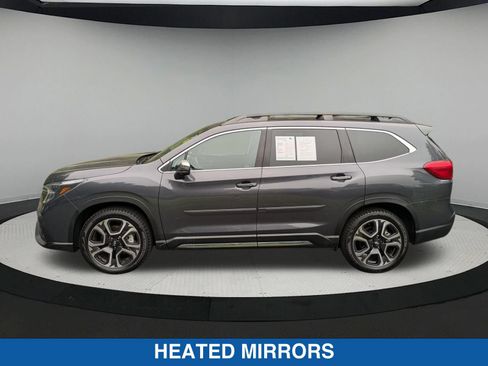 Used 2023 Subaru Ascent Limited w/ Technology Package AWD/4WD image 7