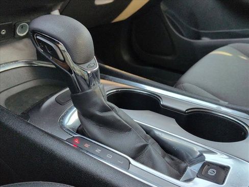 Used 2023 Chevrolet Malibu LT FWD image 12