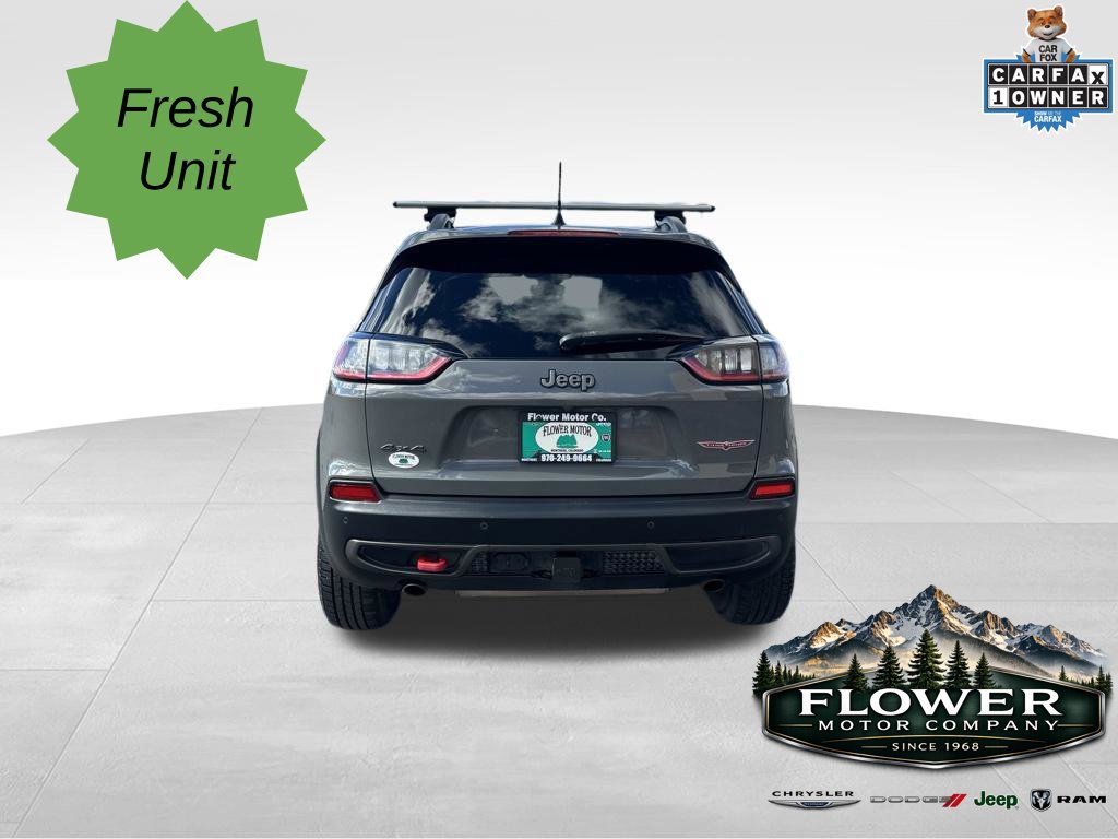 Used 2019 Jeep Cherokee Trailhawk AWD/4WD image 4