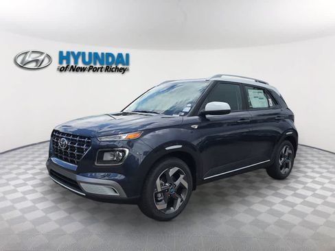 New 2026 Hyundai Venue SEL FWD image 1