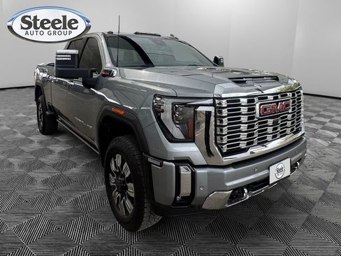 Used 2024 GMC Sierra 2500 Denali w/ Denali Reserve Package image 7