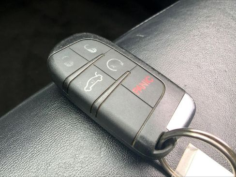 Used 2012 Chrysler 300 Limited image 14