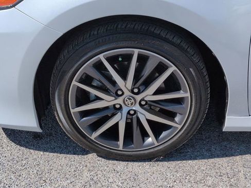 Used 2024 Toyota Camry XLE w/ Navigation Package FWD image 33