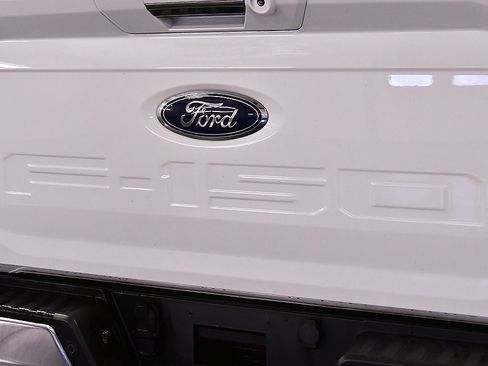 Used 2022 Ford F150 Lariat w/ Equipment Group 502A High image 12
