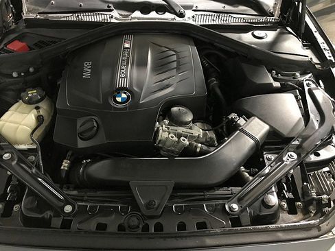 Used 2015 BMW M235i Convertible image 35