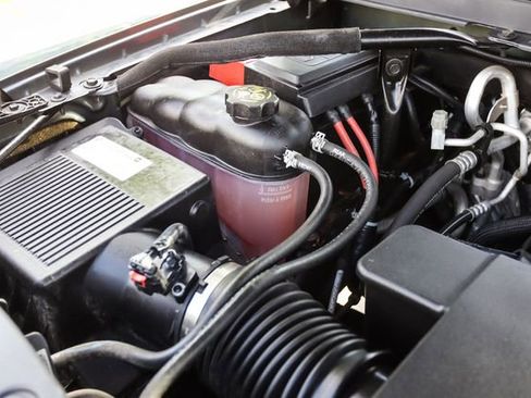 Used 2019 GMC Yukon SLT w/ Open Road Package image 62