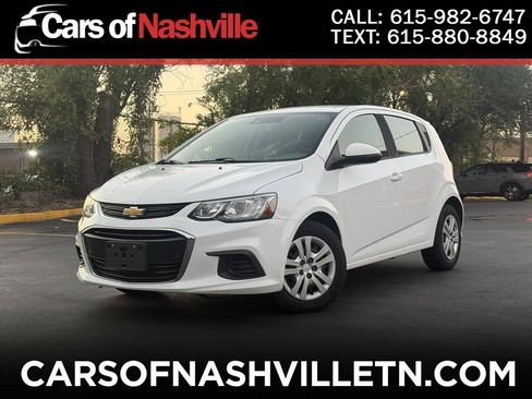 Used 2020 Chevrolet Sonic LT FWD image 1