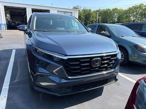 Used 2024 Honda CR-V EX image 5