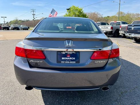 Used 2014 Honda Accord Sport image 4