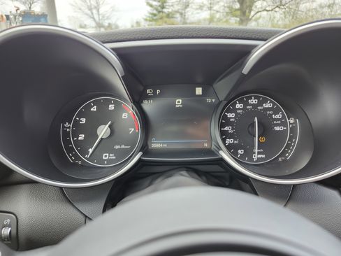 Used 2022 Alfa Romeo Giulia Veloce image 33