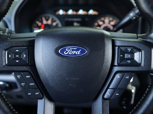 Used 2019 Ford F150 XLT w/ Equipment Group 301A Mid AWD/4WD image 12