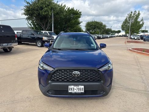 Used 2022 Toyota Corolla Cross LE FWD image 8
