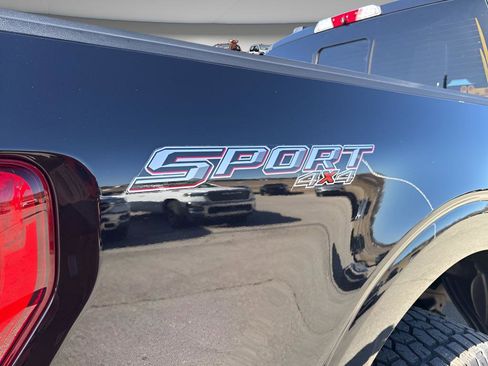 Used 2022 Ford F150 Lariat image 11