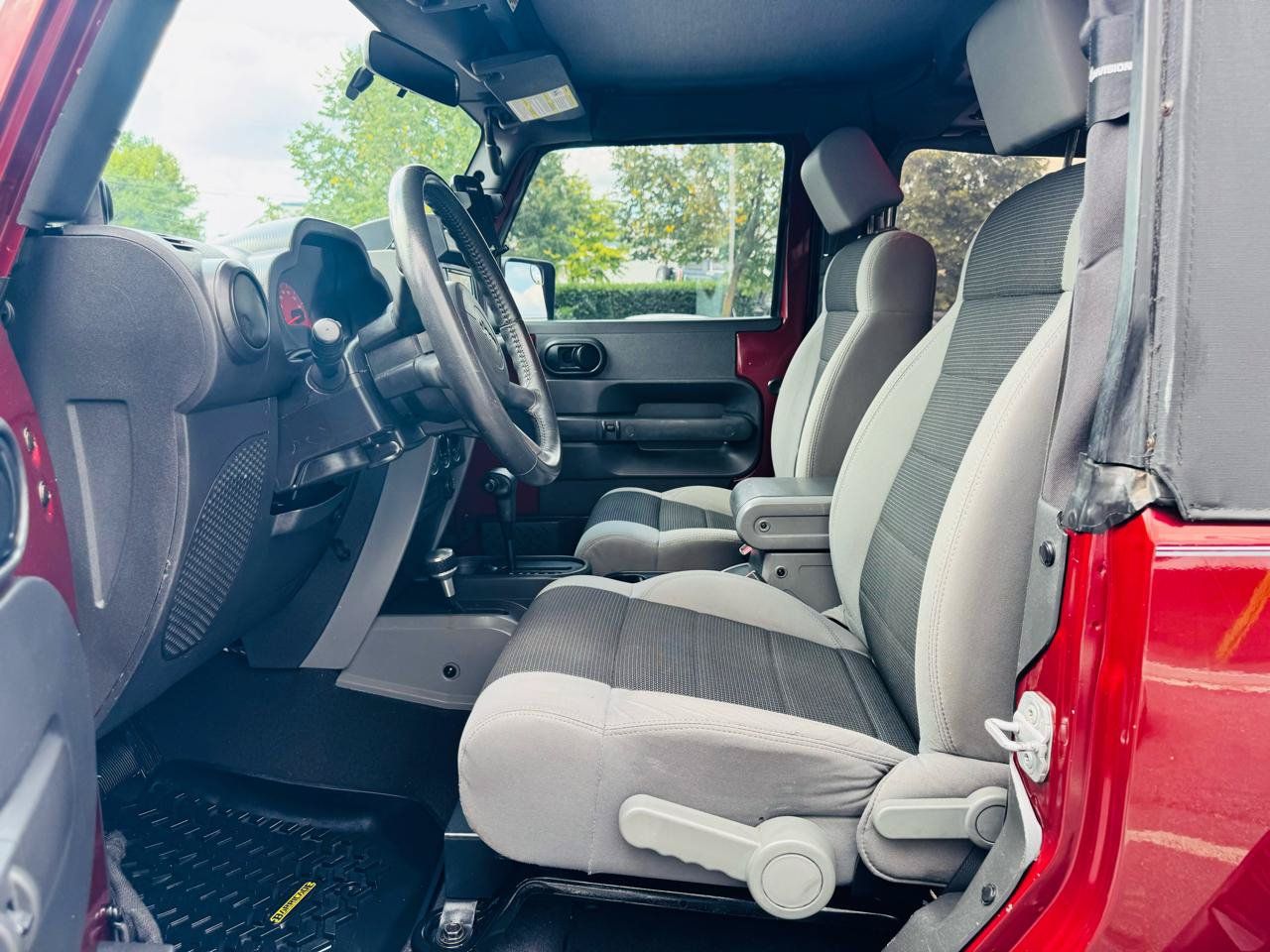 Used 2007 Jeep Wrangler X AWD/4WD image 17