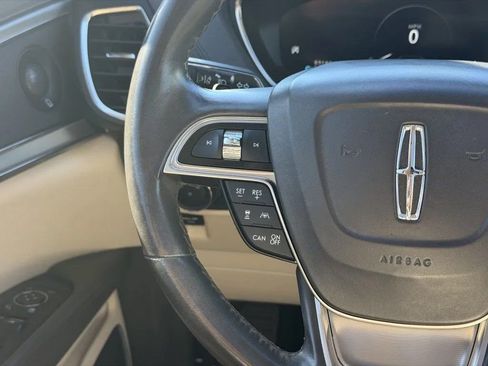 Used 2020 Lincoln Nautilus Reserve w/ Equipment Group 201A image 16