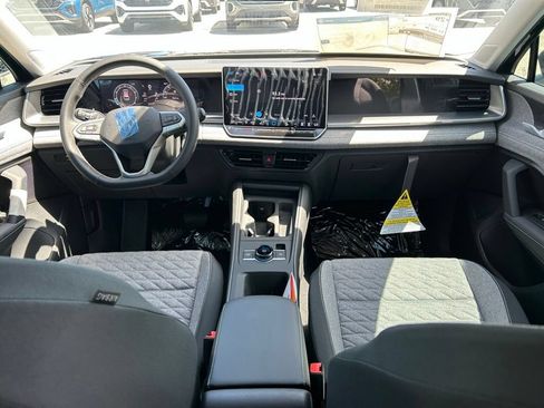 New 2026 Volkswagen Tiguan S FWD image 10