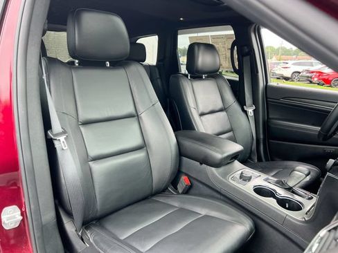 Used 2019 Jeep Grand Cherokee Limited w/ Trailer Tow Group IV AWD/4WD image 28