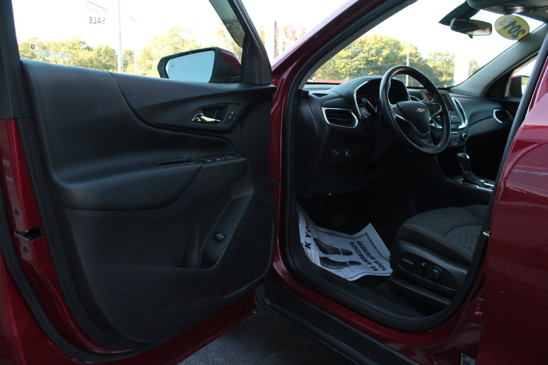 Used 2019 Chevrolet Equinox LT AWD/4WD image 14