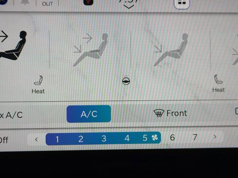 New 2025 Jeep Wrangler Sahara w/ Safety Group image 21