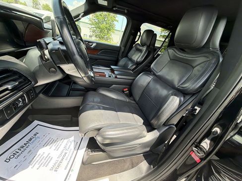 Used 2022 Lincoln Navigator L Reserve AWD/4WD image 15